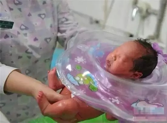现代家庭教育